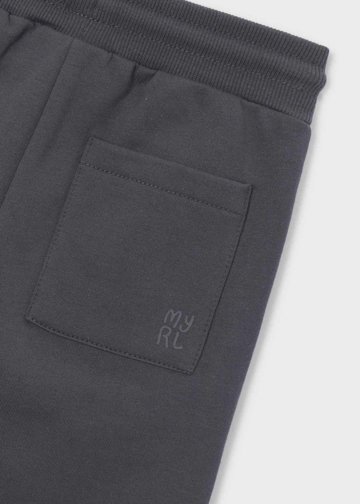 Einfache Jogginghose für Jungen