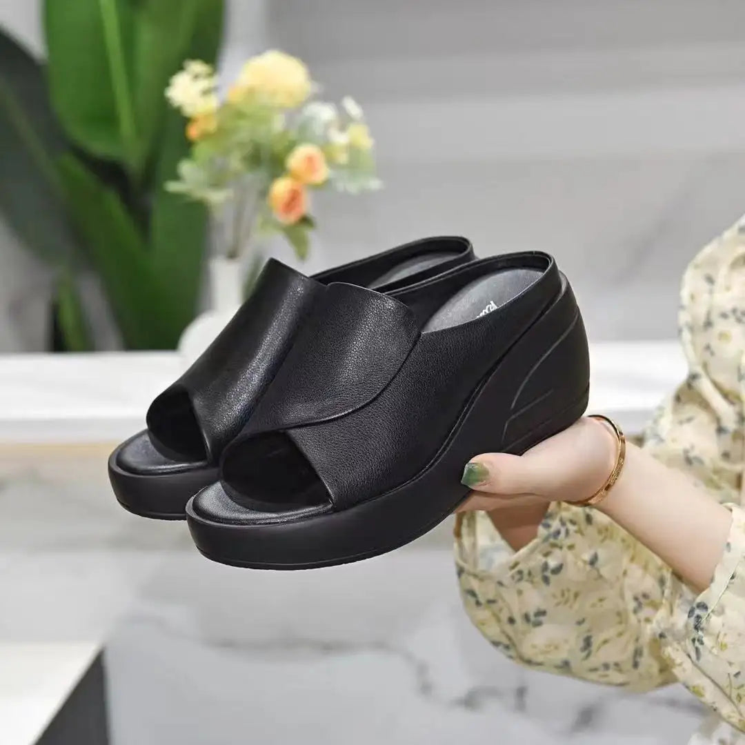 LetcloTM Damen Italienische Plateau-Slipper aus weichem Leder