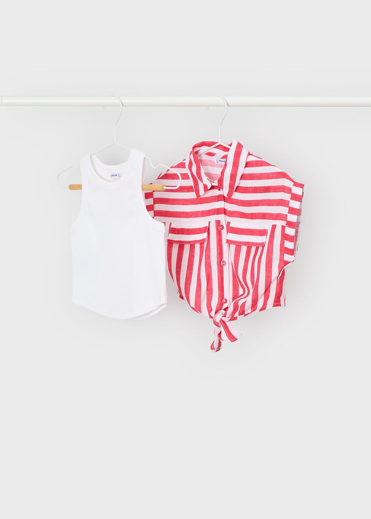 Mädchenbluse mit Druck und Oberteil